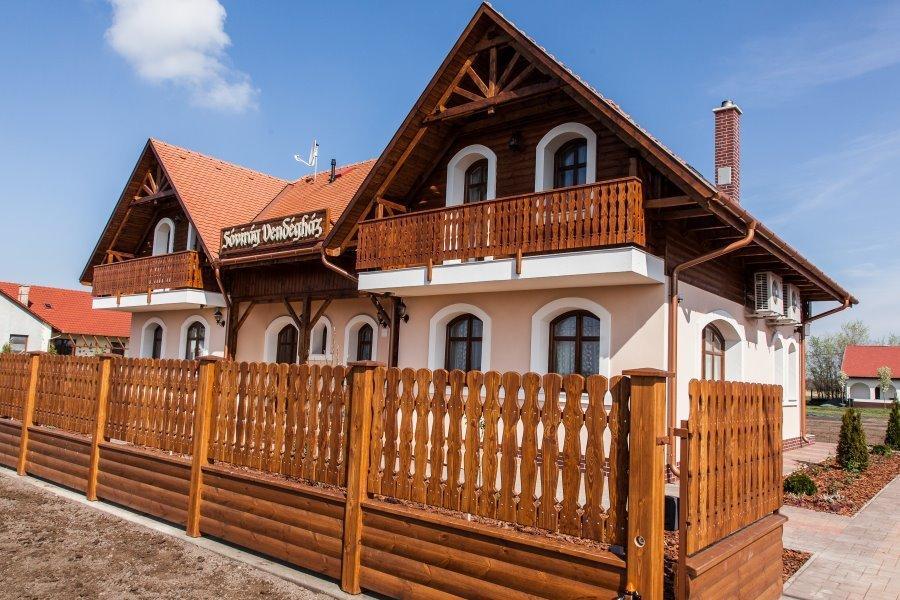 Sovirag Vendeghaz Hotel Hortobágy Exterior foto