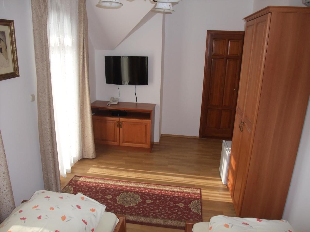 Sovirag Vendeghaz Hotel Hortobágy Exterior foto